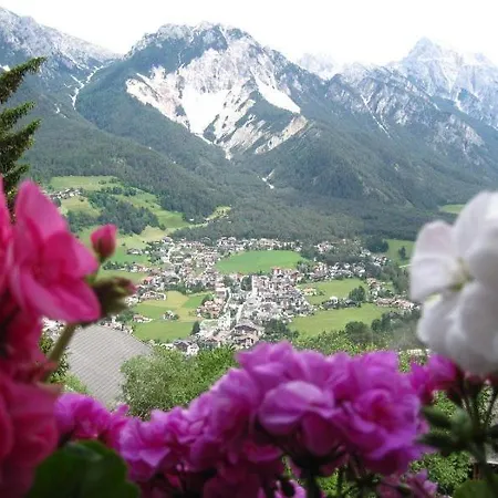 Rifugio La Hotel *