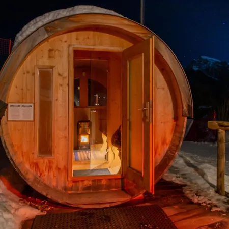 Rifugio La Hotel *